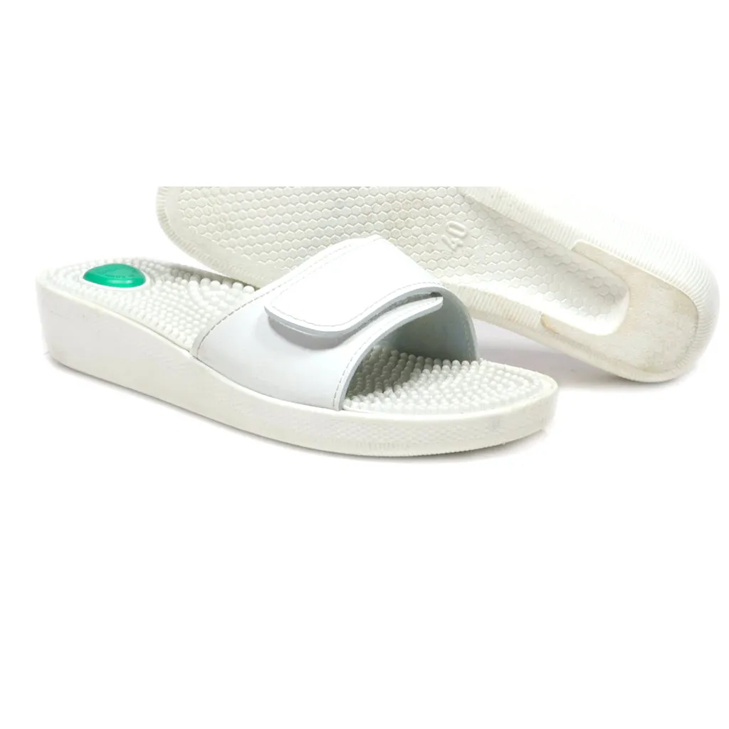 Anti Shock Slippers Leather White Colour For Women