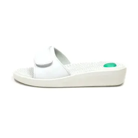 Anti Shock Slippers Leather White Colour For Women