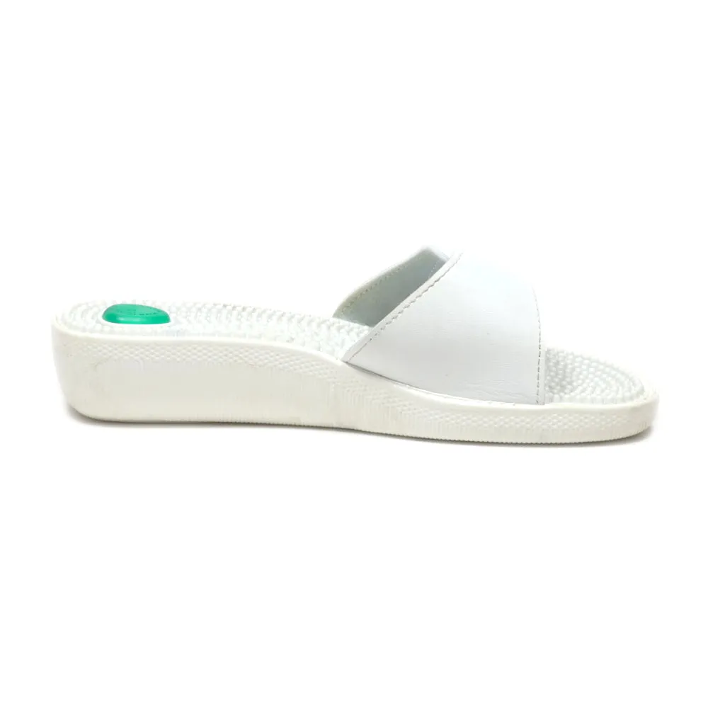 Anti Shock Slippers Leather White Colour For Women