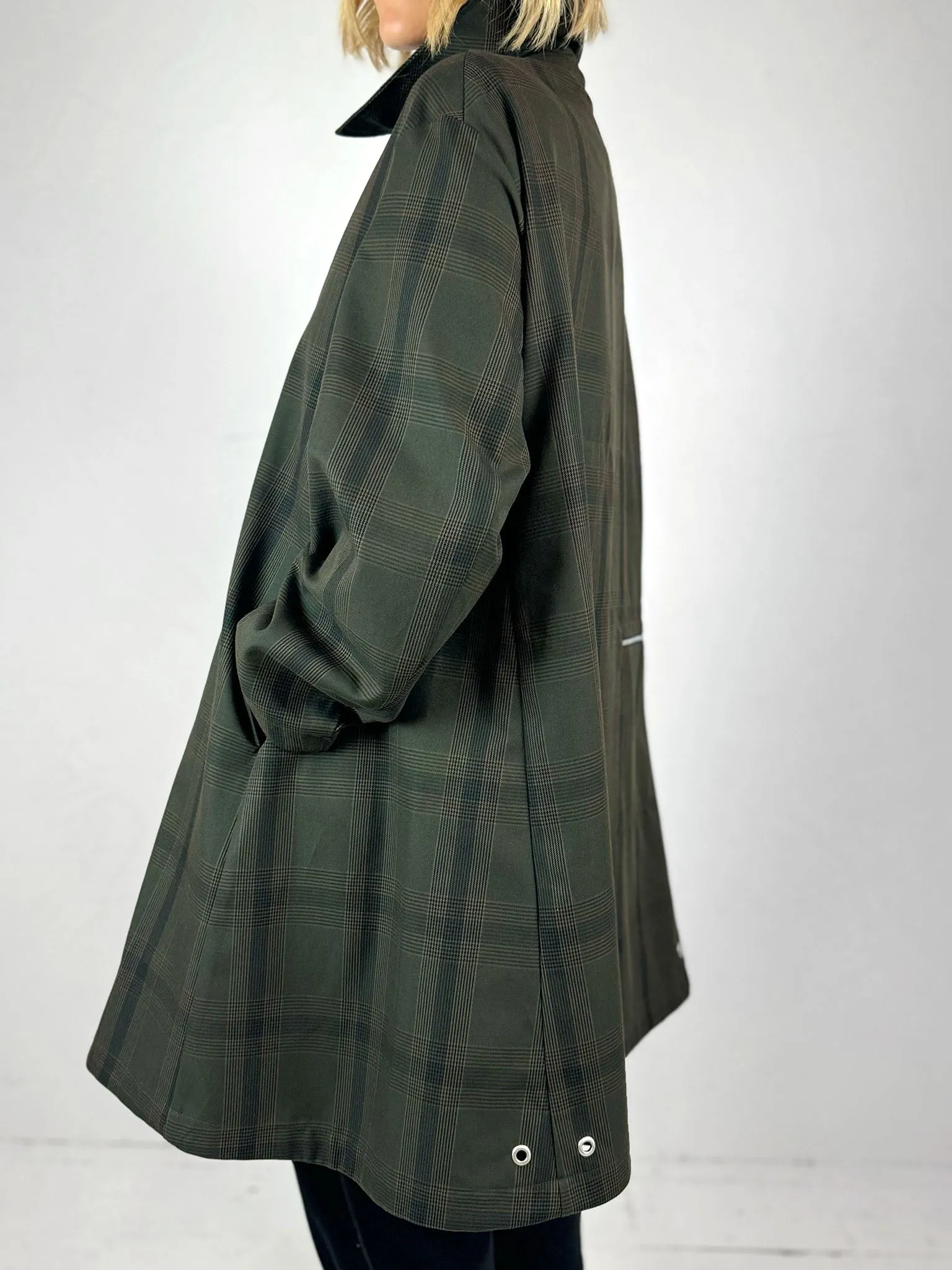 Barrie Water-Resistant Glen Check Pattern Mac Coat