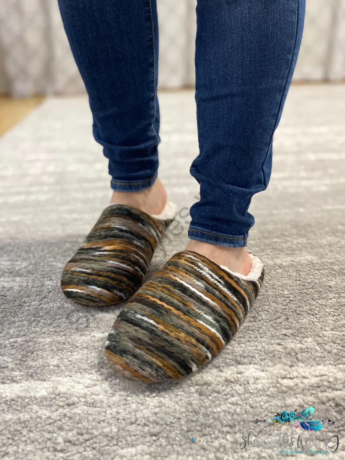 Couch Snuggles Slippers in Brown