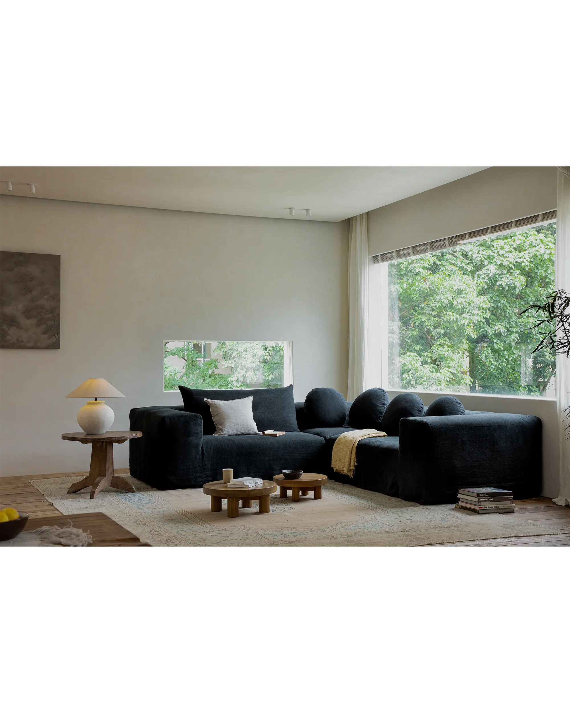 Doma Sectional Sofa