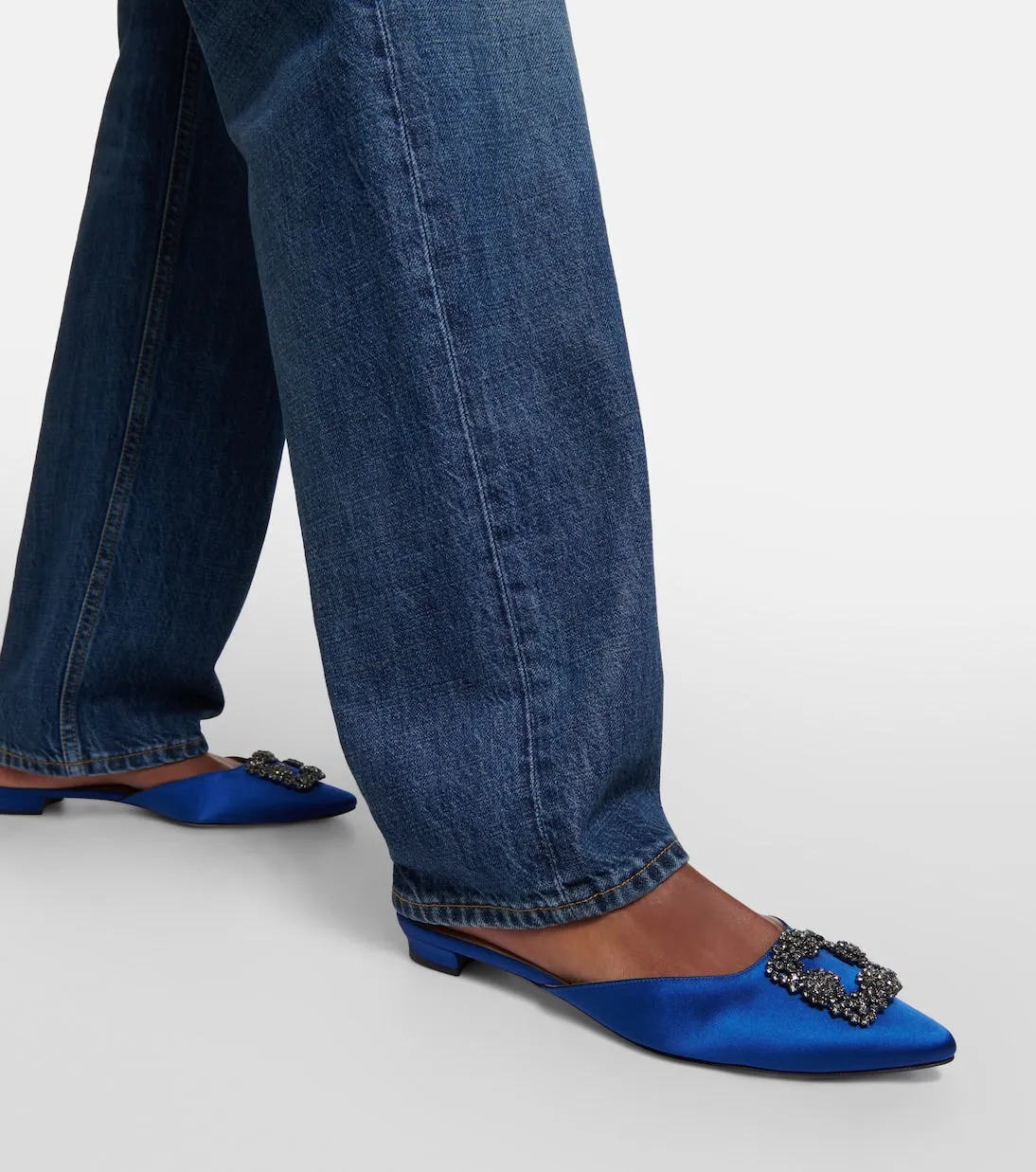 Hangisimu flat satin mules with Manolo Blahnik decoration, blue
