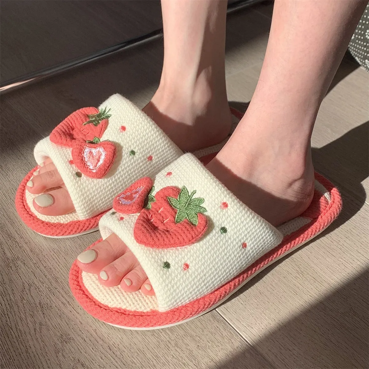 Hnzxzm Spring Home Slippers Linen Cotton Women Sandals Indoor Home Shoes Non-slip Slides Ladies Strawberry Korean Style Woman Shoe