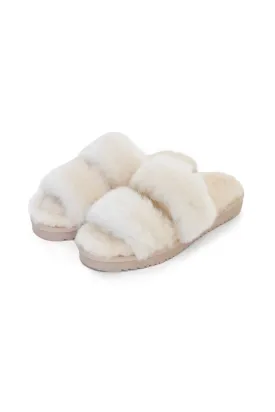 Jinx Slippers in Natural