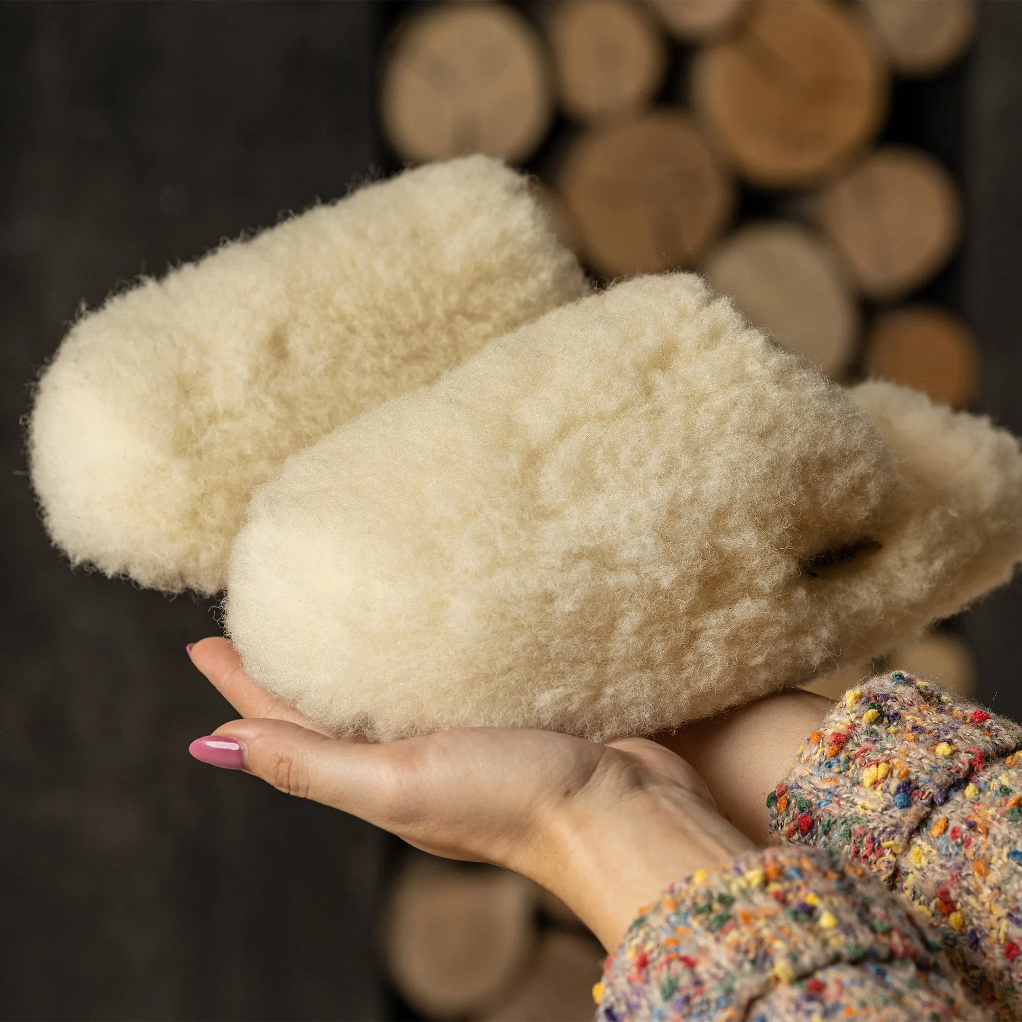MENIQUE Women's Fleece Slippers Natural
