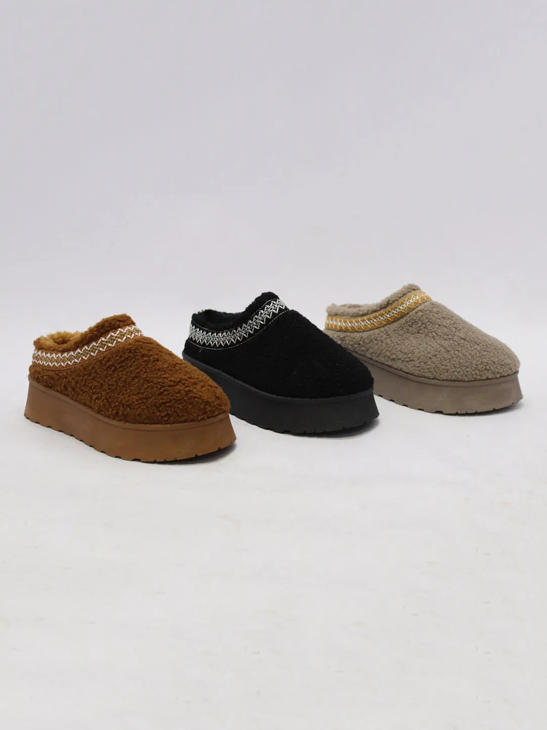 Sherpa Stroll Slippers In Taupe