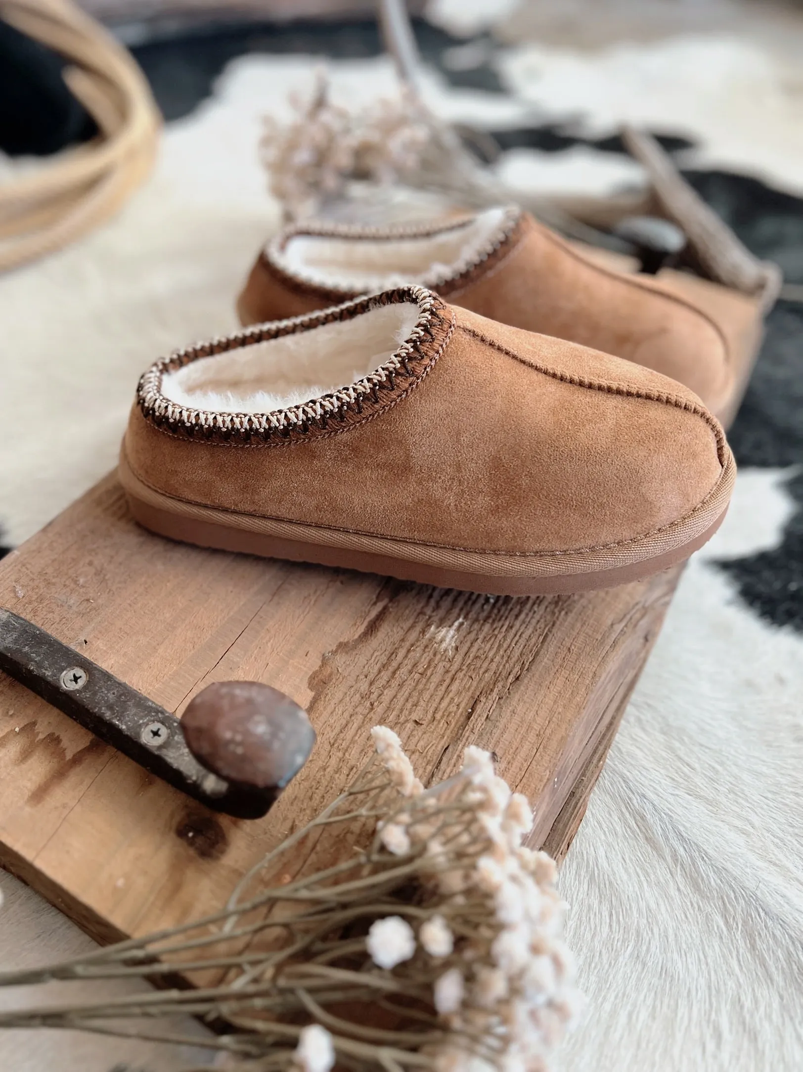 Very G Tan Sparks Fuzzy Slippers