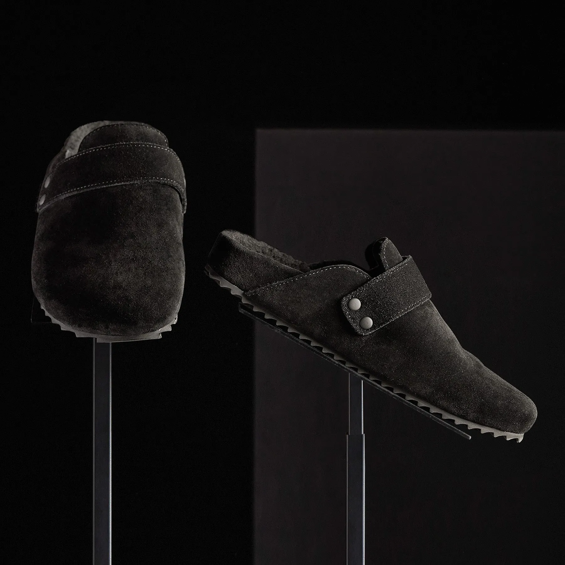 Women's Suede Slip On Clog - Black/Black